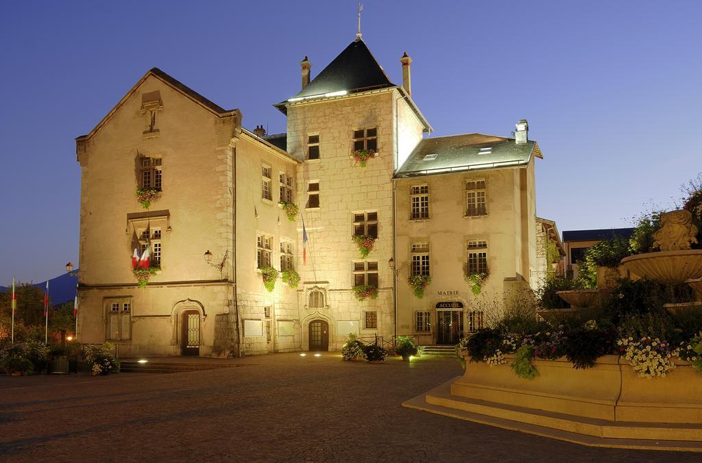 Hotel Ibis Budget Aix Les Bains - Gresy Exterior foto